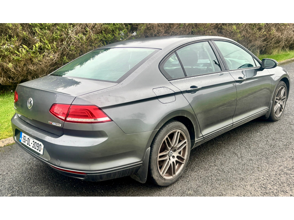2015 Volkswagen Passat  €8,500