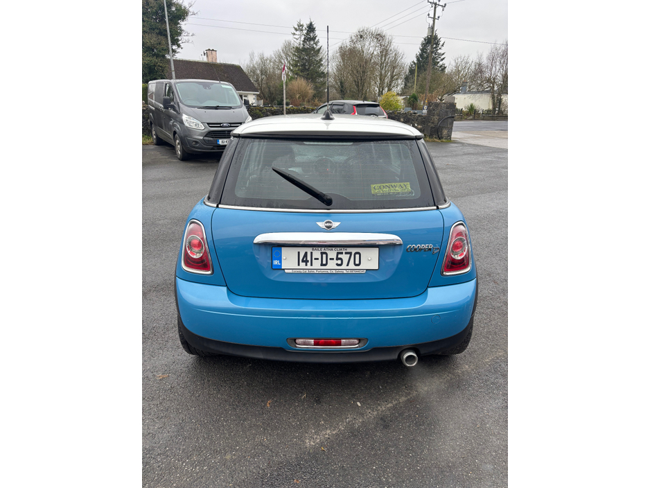 2014 MINI Cooper D SW32 2DR COOPER €6,650