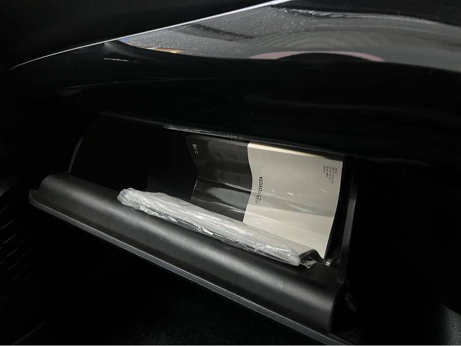 2022 Toyota Prius 2022 TOYOTA PRIUS S 1.8 AUTOMATIC / CRUISE CONTROL / REVERSE CAMERA AND MORE