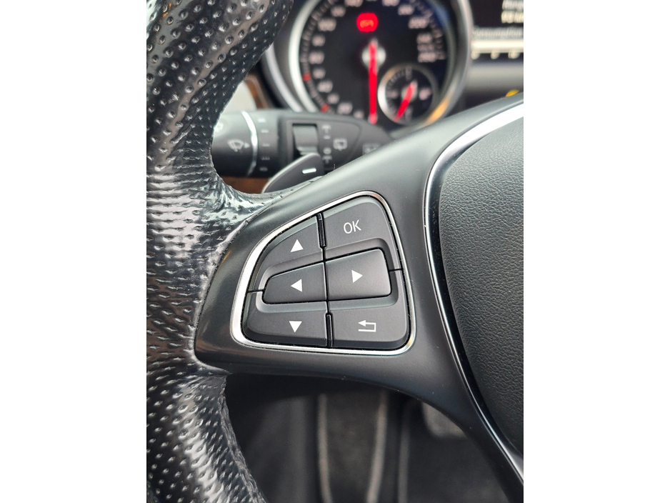 2016 Mercedes-Benz GLE Class - image 21