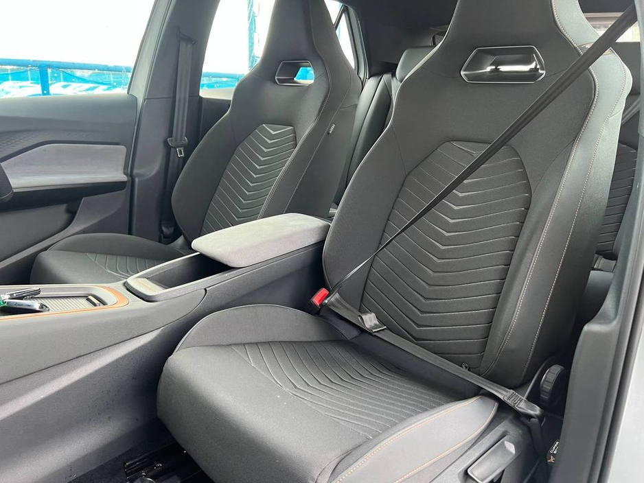 2023 Cupra Born V1 58KWH // VERY LOW MILEAGE // ADAPTIVE CRUISE CONTROL // HEATED STEERING WHEEL €23,900