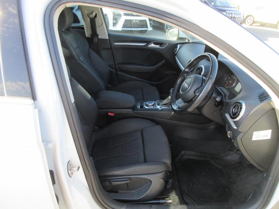 2015 Audi A3 - image 7