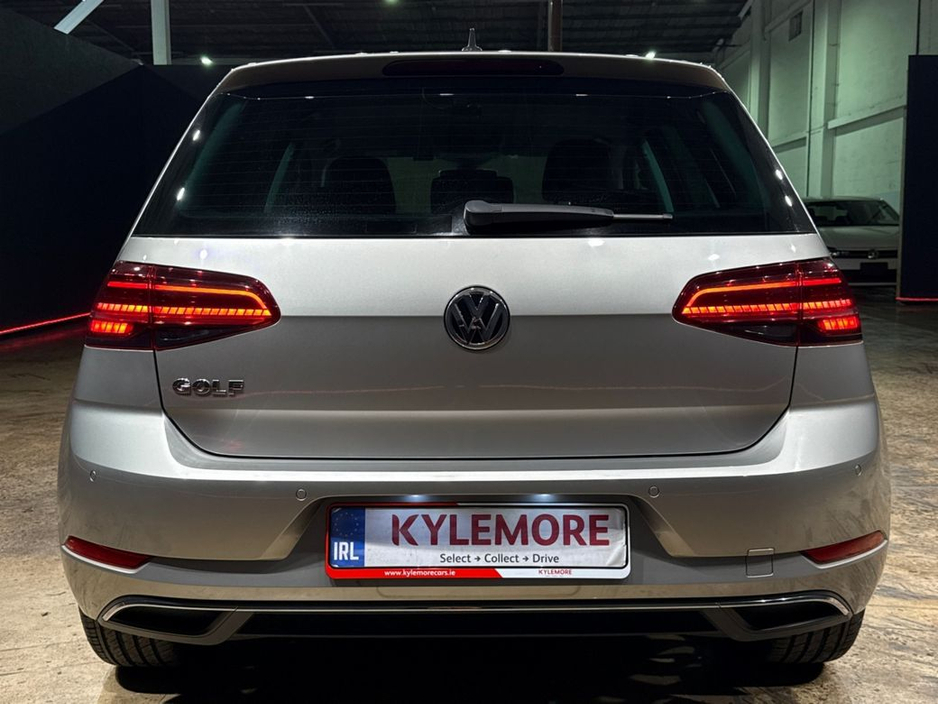 2020 Volkswagen Golf COMFORT LINE MEISTER - UPGRADED FACTORY ALLOYS - CRUISE CONTROL - REVERSE CAMERA - DIGITAL DASH €21,950