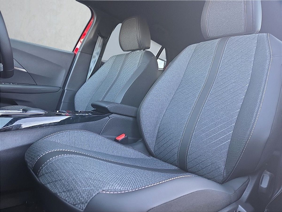 2026 Peugeot 2008 - image 15