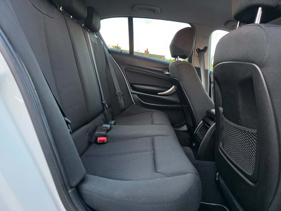 2015 BMW 1 Series - image 19