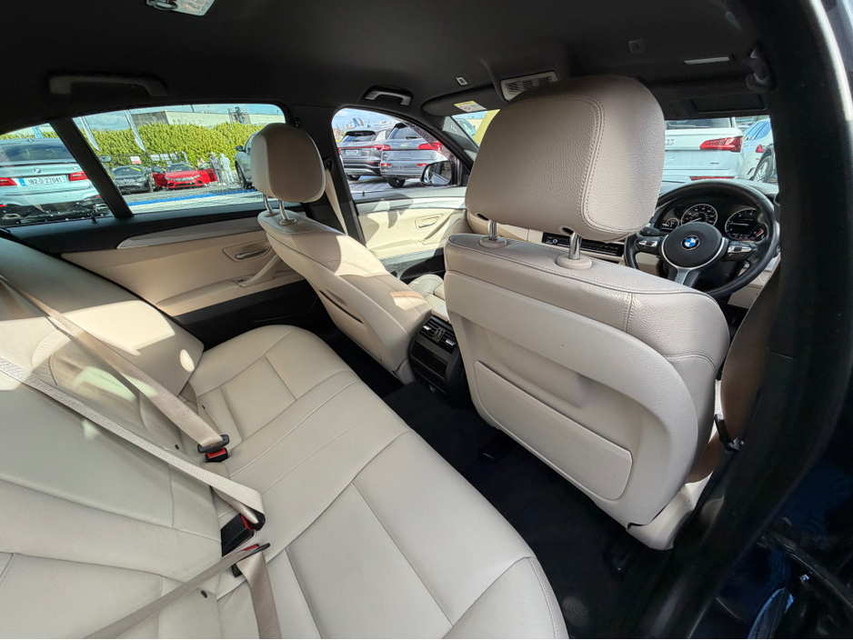 2016 BMW 5 Series - image 29