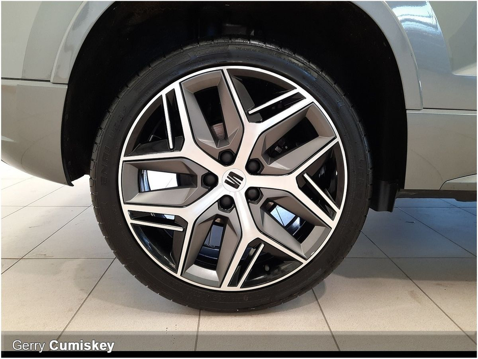 2023 SEAT Ateca - image 2