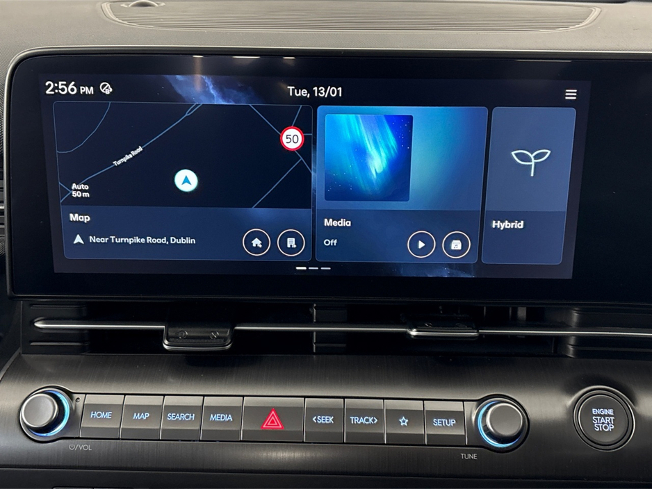 2024 Hyundai Kona ELEGANCE 48KWH**DIGITAL DASH**TOUCH SCREEN MEDIA**APPLE CAR PLAY**DUAL CLIMATE**MULTIFUNCTIONAL STEERING WHEEL**CRUISE CONTROL**HEATED SEATS**HEATED STEERING WHEEL**REVERSE CAMERA**PARKING SENSORS** €31,995