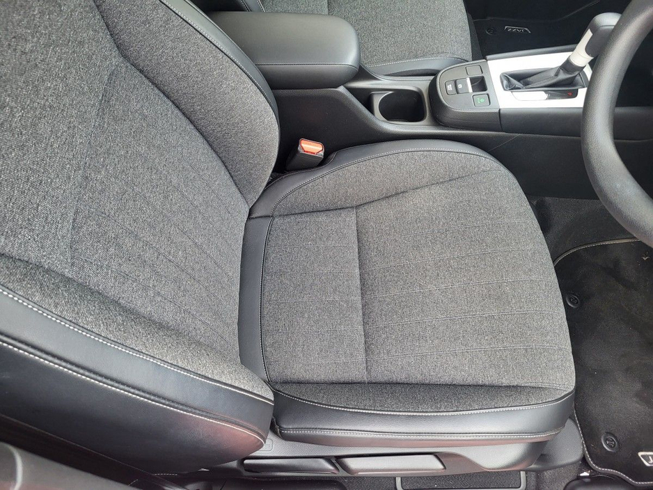 2022 Honda Jazz - image 7