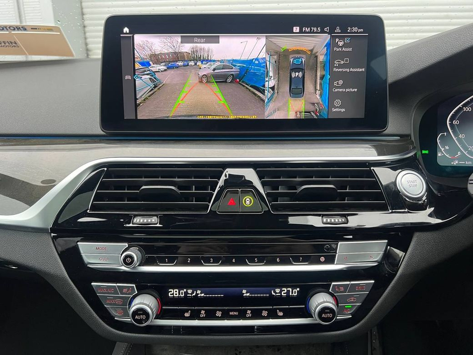 2020 BMW 5 Series 530e LCI M-SPORT COMPETITION 2.0 // OPENING SUNROOF // SERVICE HISTORY // VERY LOW MILEAGE €36,900