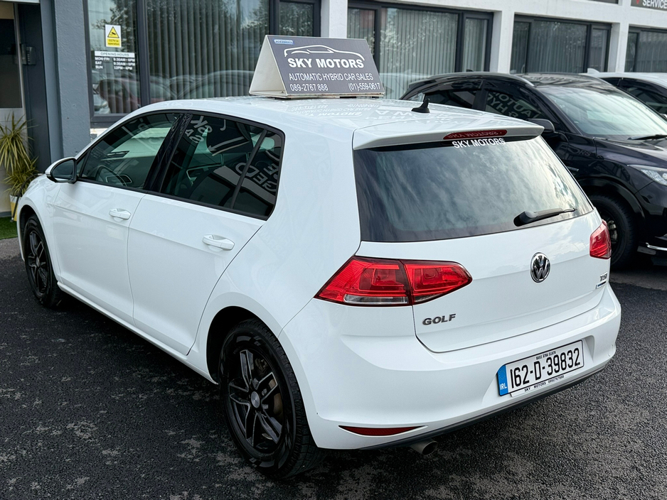 2016 Volkswagen Golf  €15,590