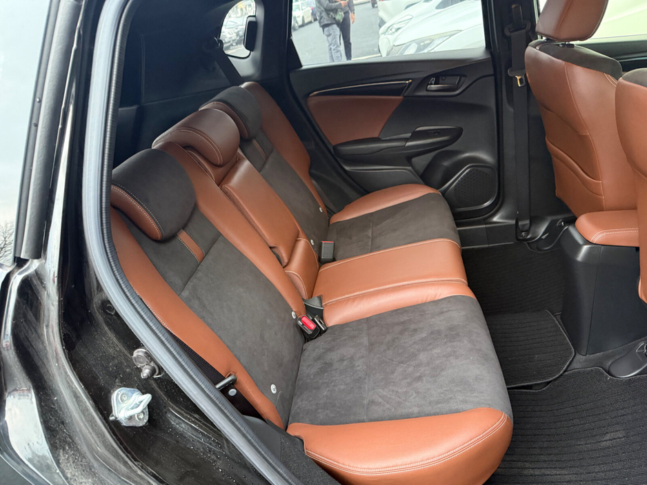 2019 Honda Fit - image 20