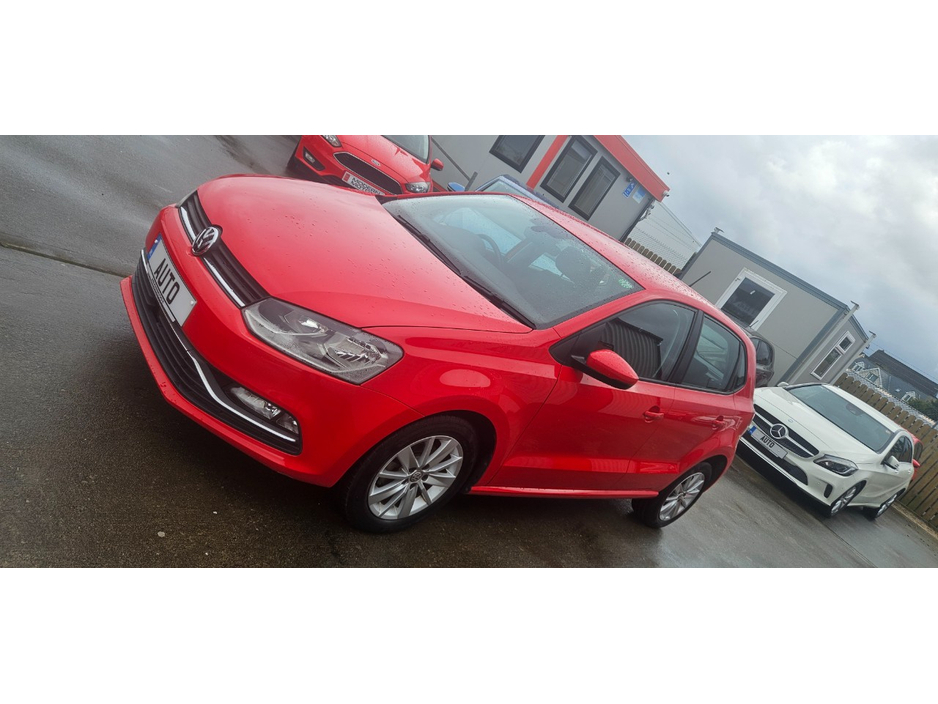 2015 Volkswagen Polo - image 20