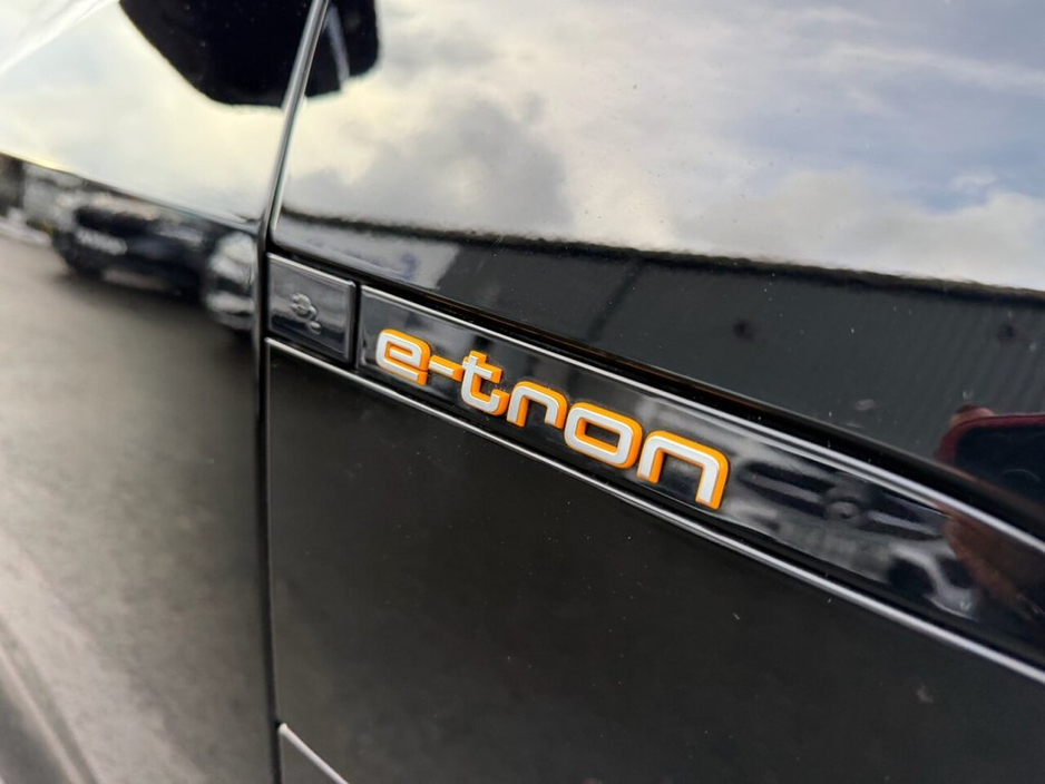 2022 Audi e-tron - image 41