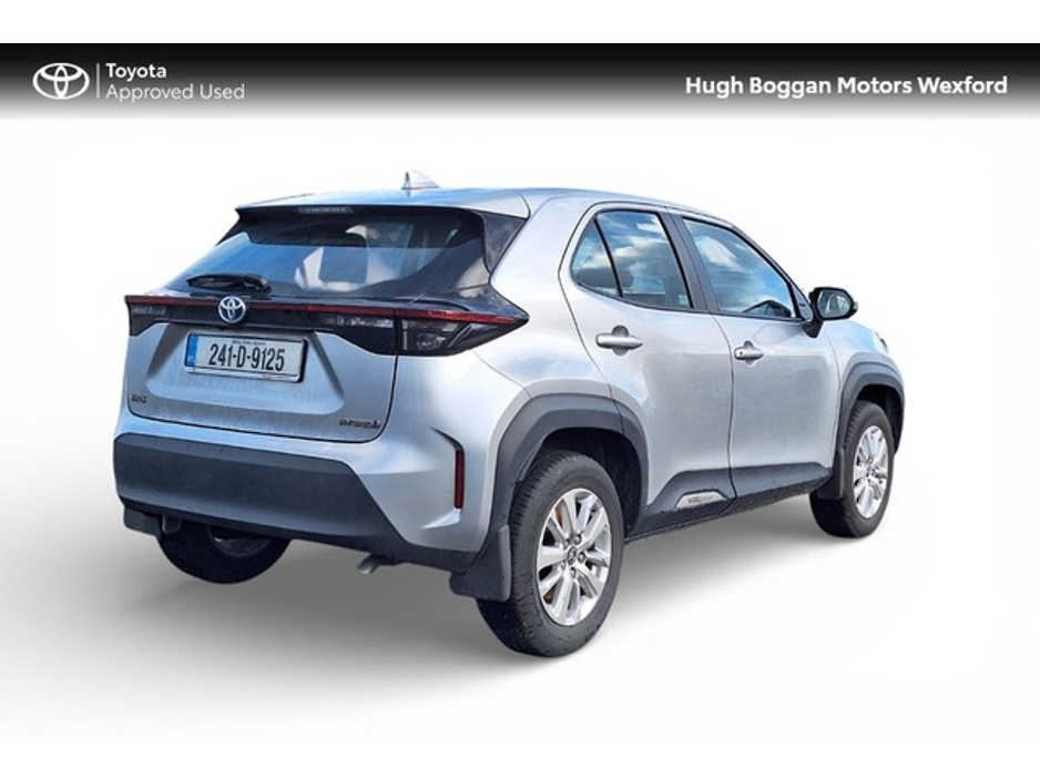 2024 Toyota Yaris Cross HYBRID LUNA, LADY OWNER! €28,995