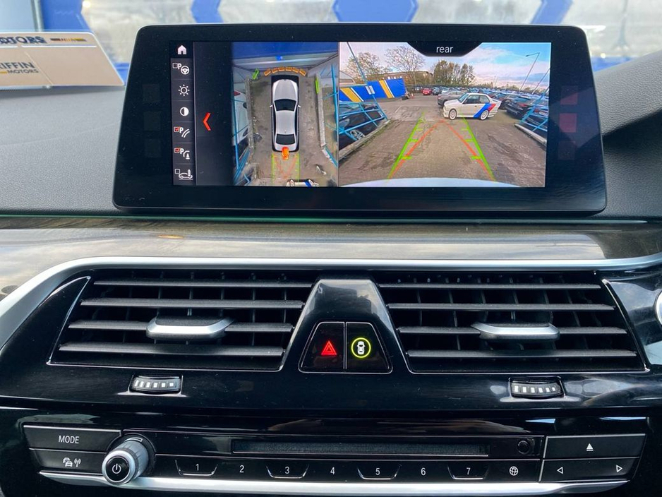 2018 BMW 5 Series 523d M-SPORT COMPETITION 2.0 AUTO // POWERED HALF ALCANTARA M-SPORT SEATS // 360 PARKING CAMERA // DIGITAL CLUSTER €28,900