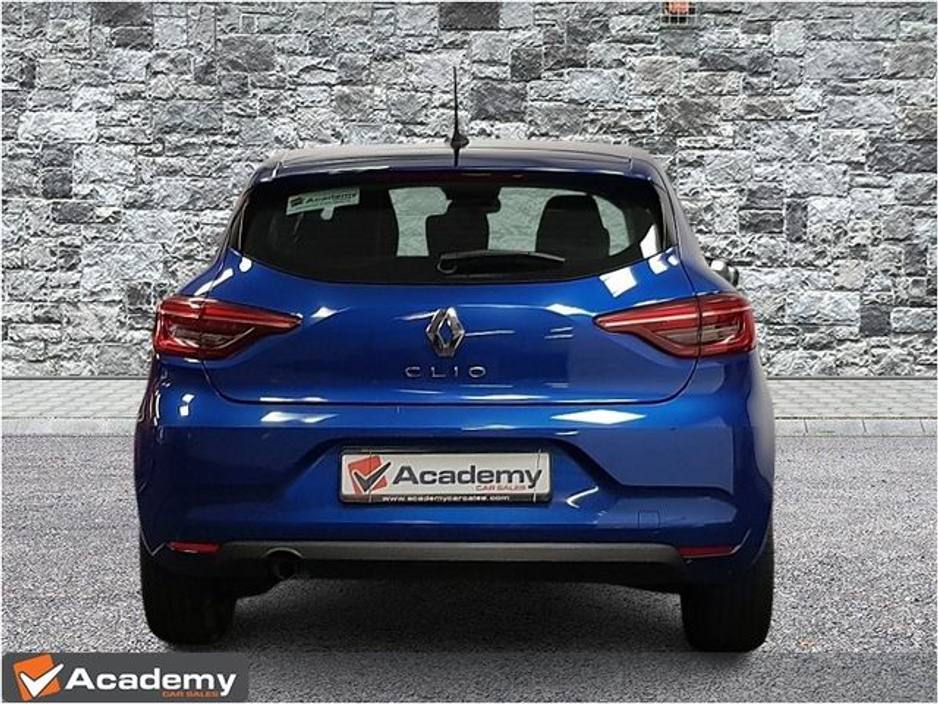 2023 Renault Clio Equilibre TCE 90 MY22.5 5DR €17,390
