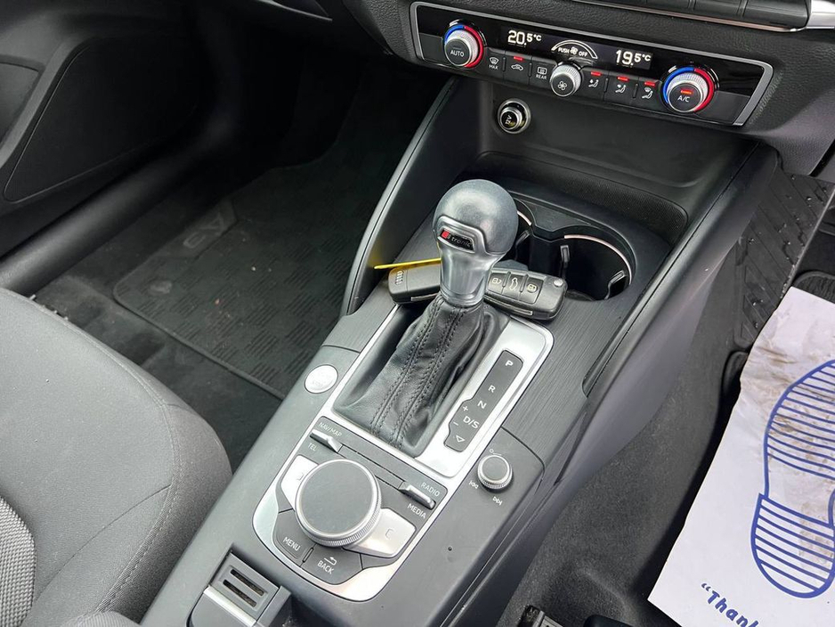 2018 Audi A3 S-LINE PACK 1.4 TFSI // FULL SERVICE HISTORY // NEW 19" S-LINE ALLOYS // DIGITAL CLUSTER €18,950