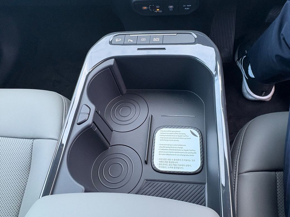 2026 Kia EV5 EV5 EARTH 3, 81KW BATTERY, 7 YEAR WARRANTY, 3 YEAR AA, 0% FINANCE, *3 FREE SEVICES FOR KIA CUSTOMERS*