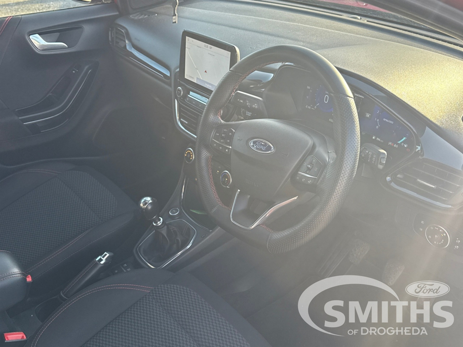 2022 Ford Puma - image 7