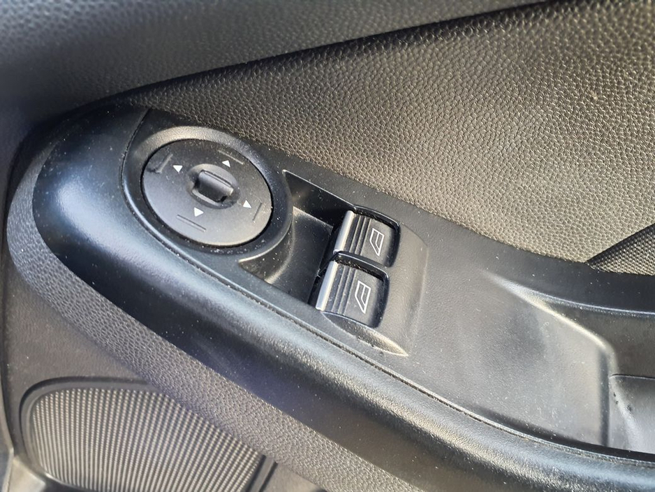 2015 Ford Fiesta MCA 1.25 60PS M5 5DR 4DR €7,450