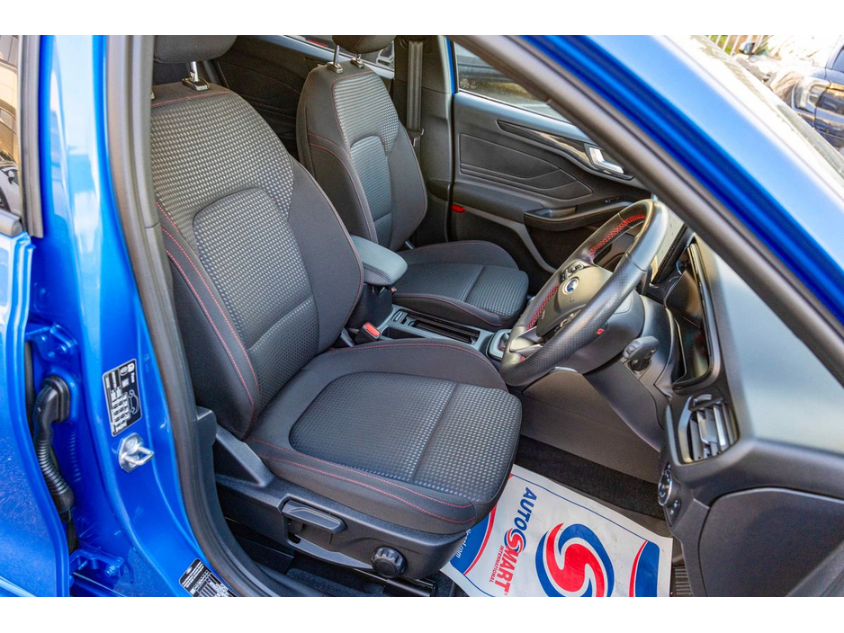 2024 Ford Focus 2024 Ford Focus Blue 1.0L EcoBoost 125PS ST-Line €27,950