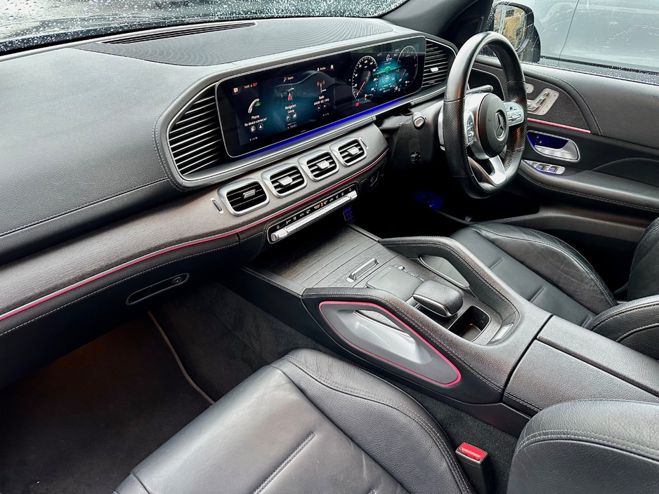 2022 Mercedes-Benz GLE Class - image 10