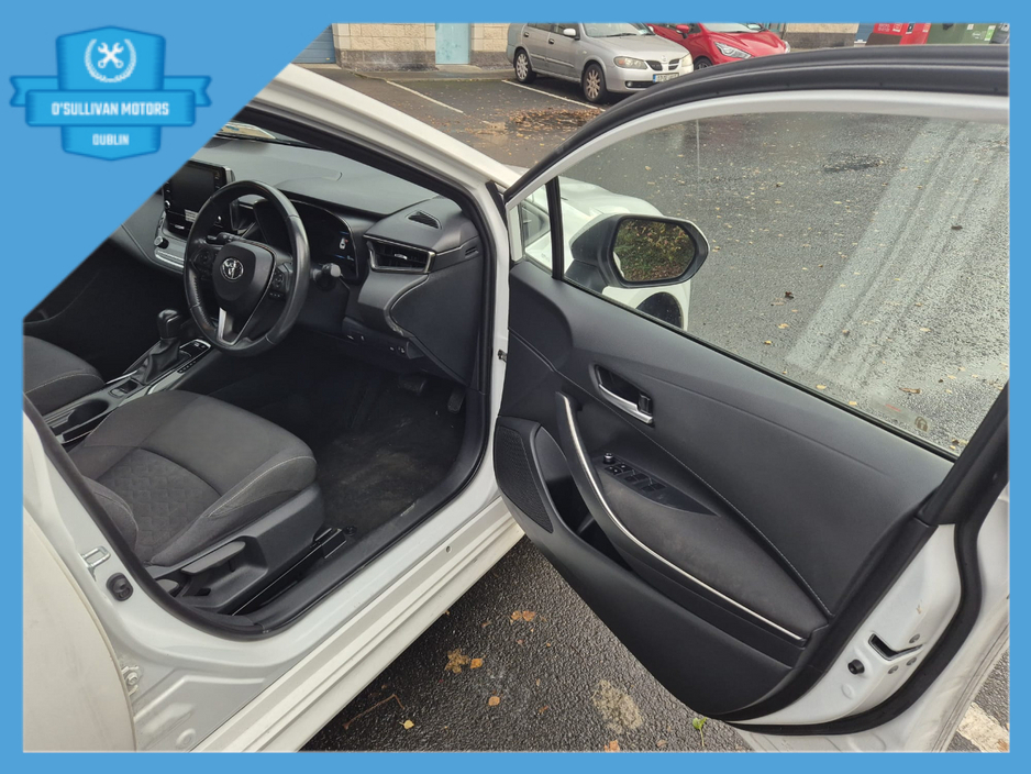 2022 Toyota Corolla - image 12