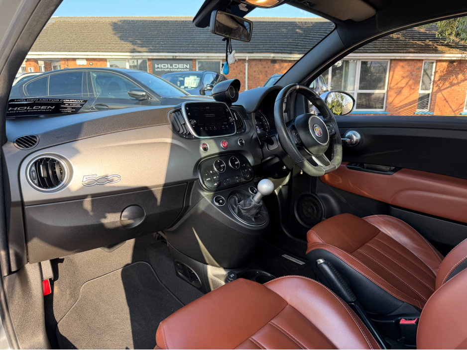 2020 Fiat Abarth - image 24