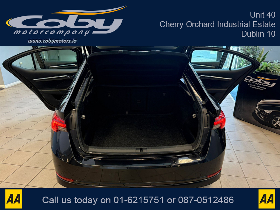 2021 Skoda Octavia - image 32