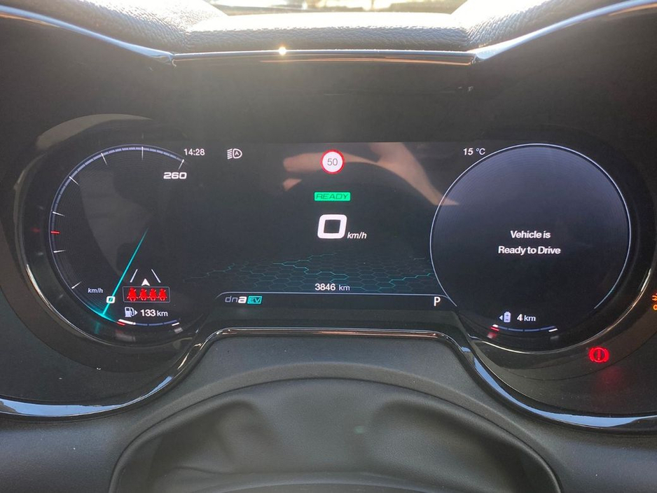 2025 Alfa Romeo Tonale - image 29