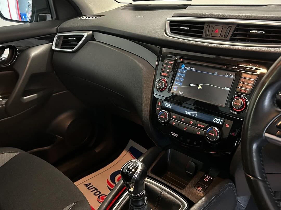2018 Nissan Qashqai 1.5 SV 18 4DR €14,900