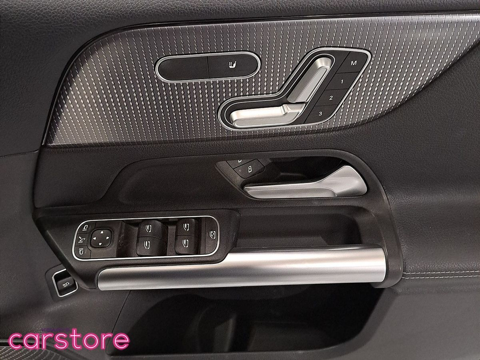 2020 Mercedes-Benz B Class - image 17