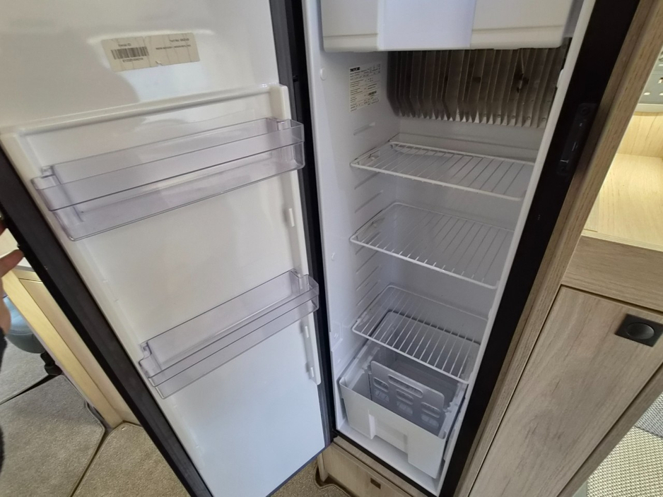 2022 Auto-Trail F-Line - image 34