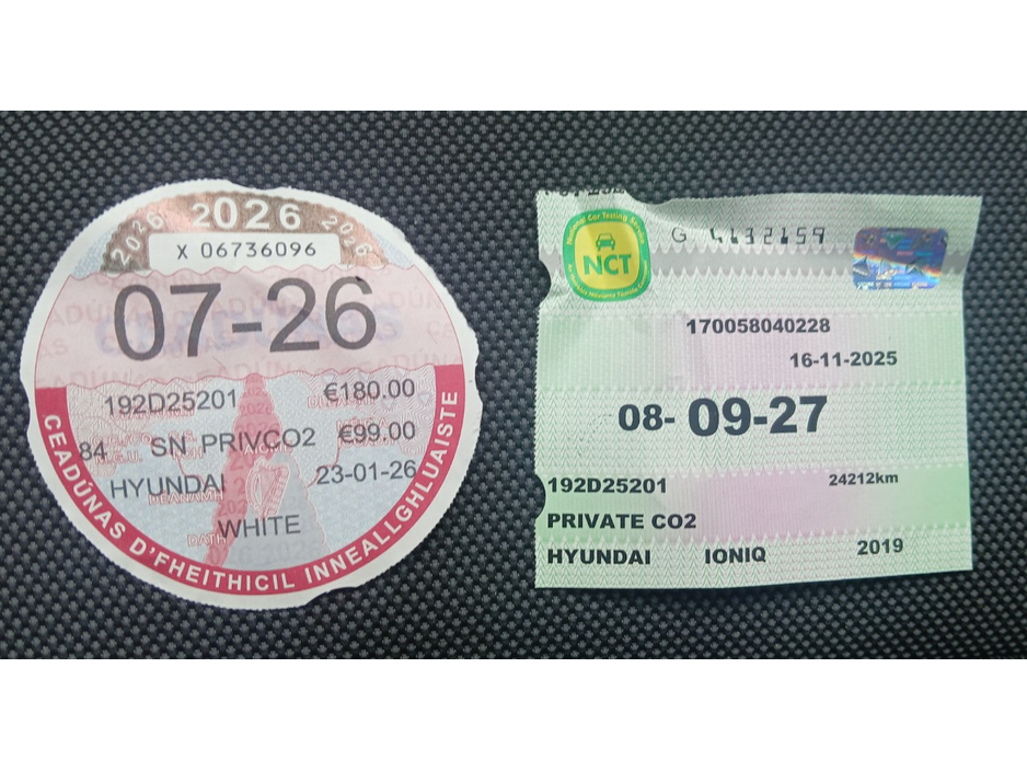 2019 Hyundai Ioniq - image 2