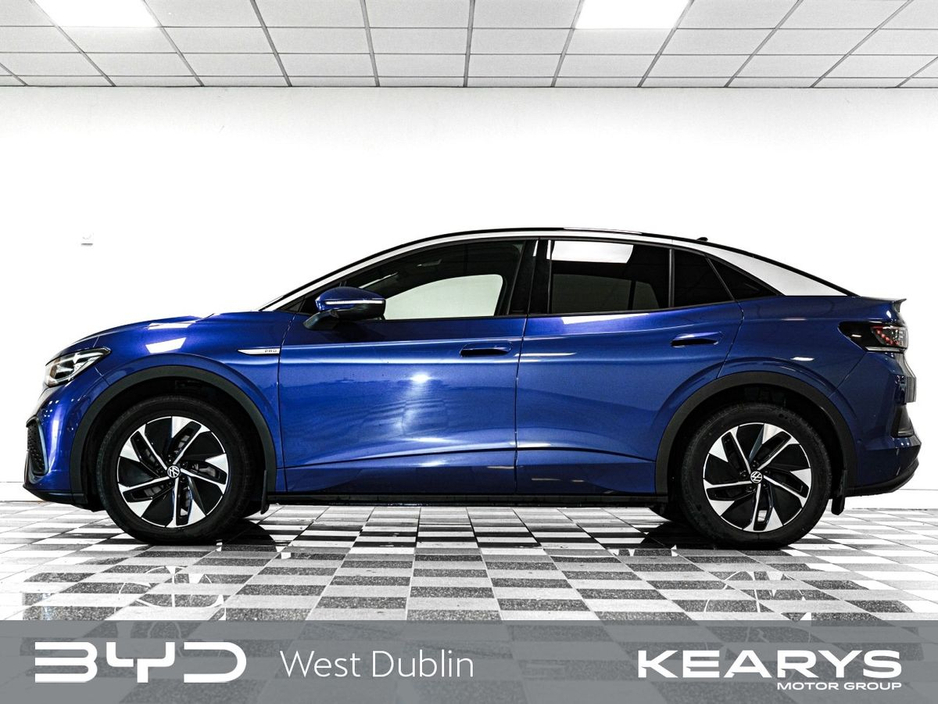 2022 Volkswagen ID.5 - image 3