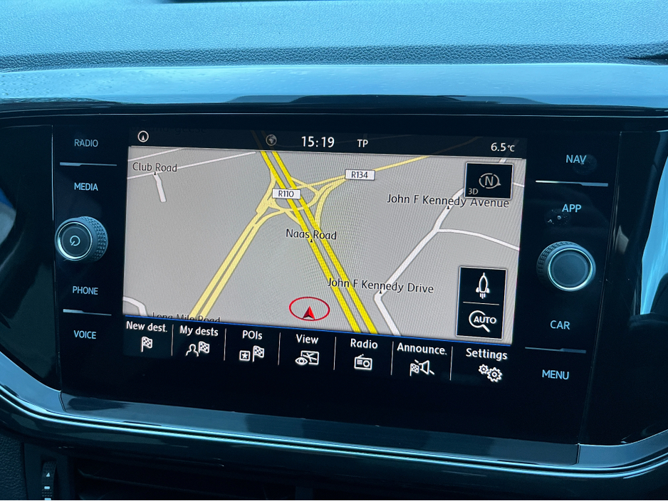 2020 Volkswagen T-Cross R-LINE 1.0 TSI PETROL MANUAL //SAT NAV//ADAPTIVE CRUISE CONTROL//REVERSE CAMERA// €18,950