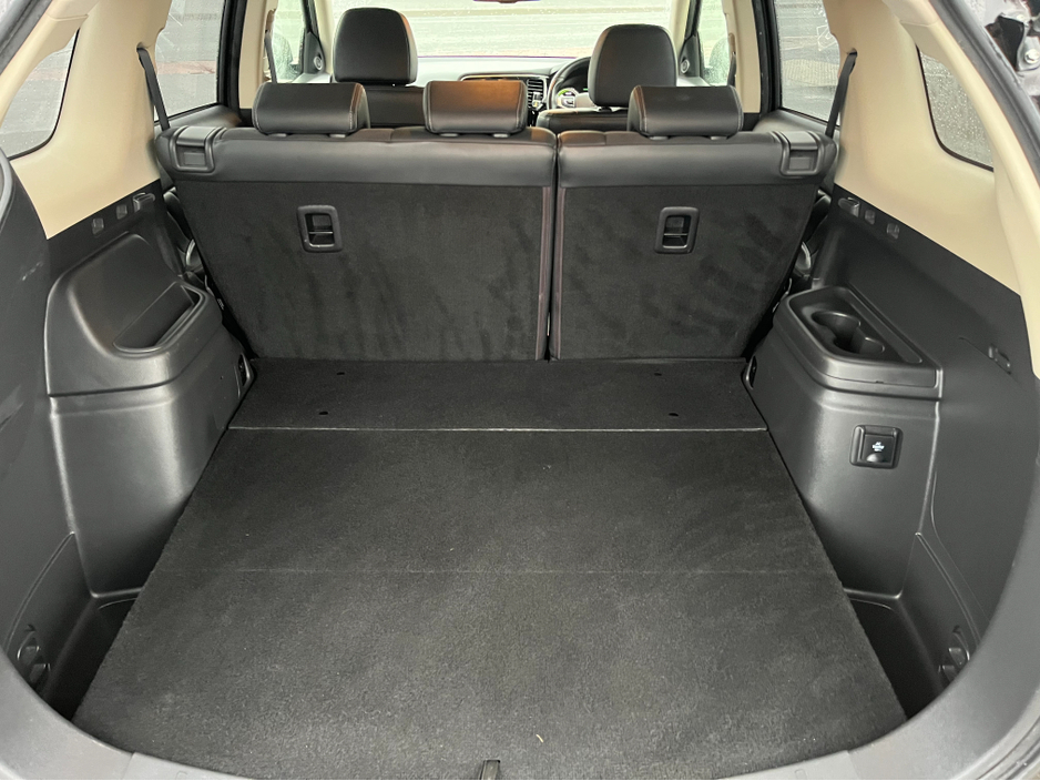 2017 Mitsubishi Outlander 2.0 PHEV AUTO LOW KMS €17,450