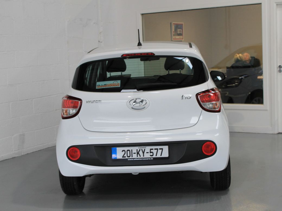 2020 Hyundai i10 - image 7