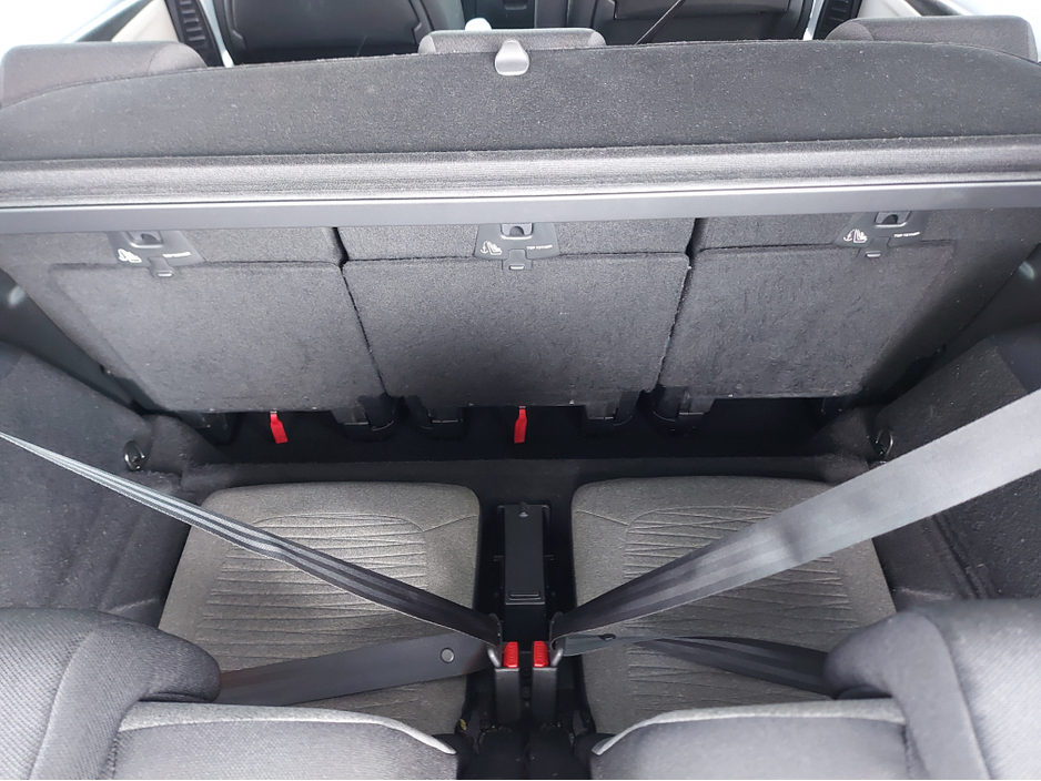 2021 Citroen Grand C4 Picasso - image 9