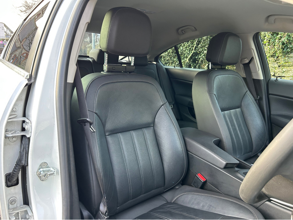 2017 Opel Insignia LEATHER INTERIOR PARKING CAMERA SAT NAV 1.6 CDTI 136PS €7,495