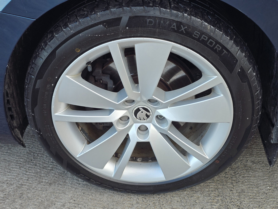 2016 Skoda Superb 2.0 TDI 150bhp Style €11,950