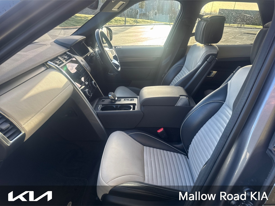 2021 Land Rover Discovery 3.0 SD6 R- R-DYNAMIC H 7 SEATER €74,950