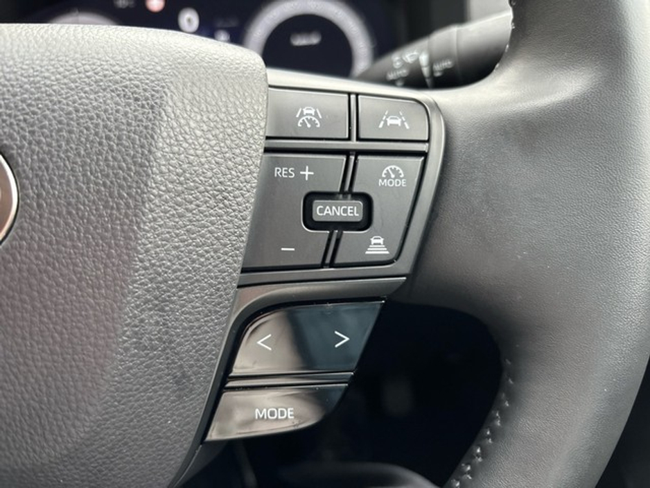 2025 Toyota C-HR - image 16