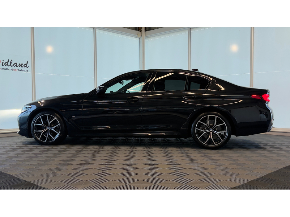 2020 BMW 5 Series M SPORT MHEV AUTO 520 D €32,800