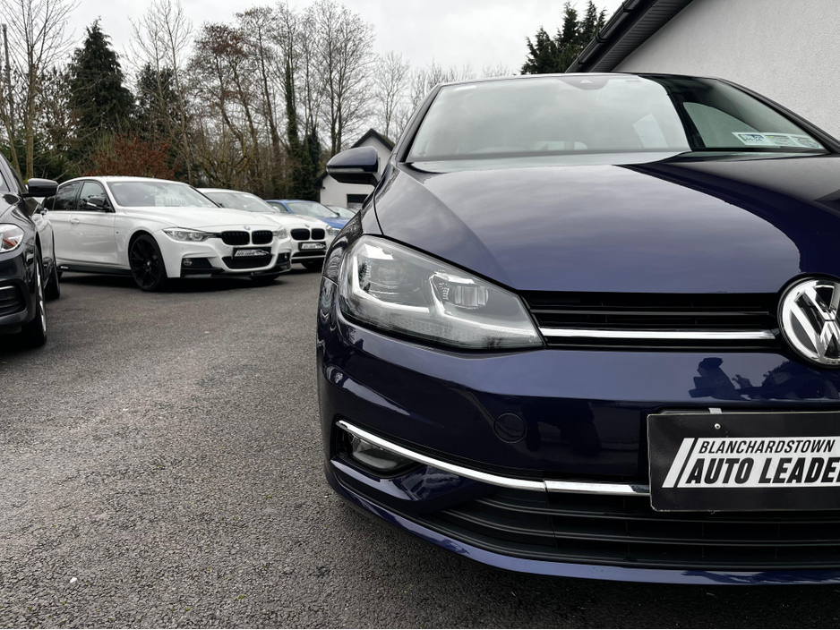 2018 Volkswagen Golf - image 12