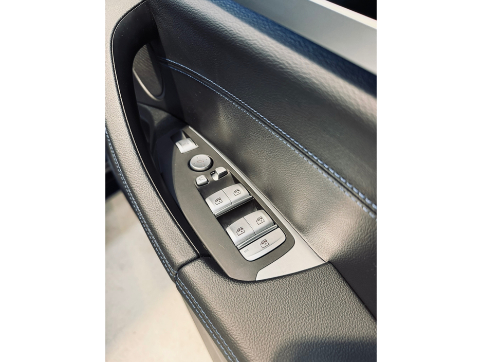 2022 BMW iX3 - image 19