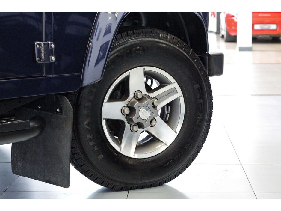 2014 Land Rover Defender 2.2 TD XS COMMERCIAL 2 SEAT €39,750