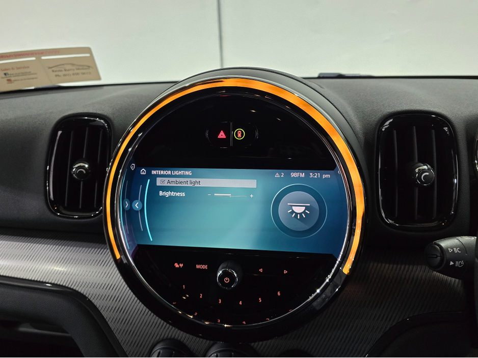 2023 MINI Countryman - image 24