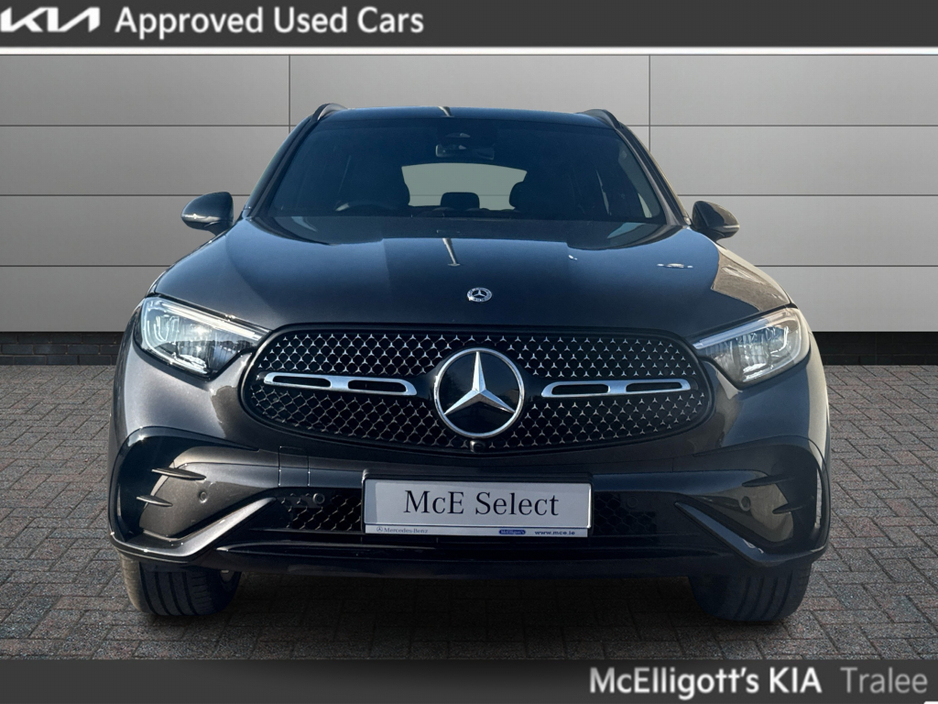 2025 Mercedes-Benz GLC Class - image 12